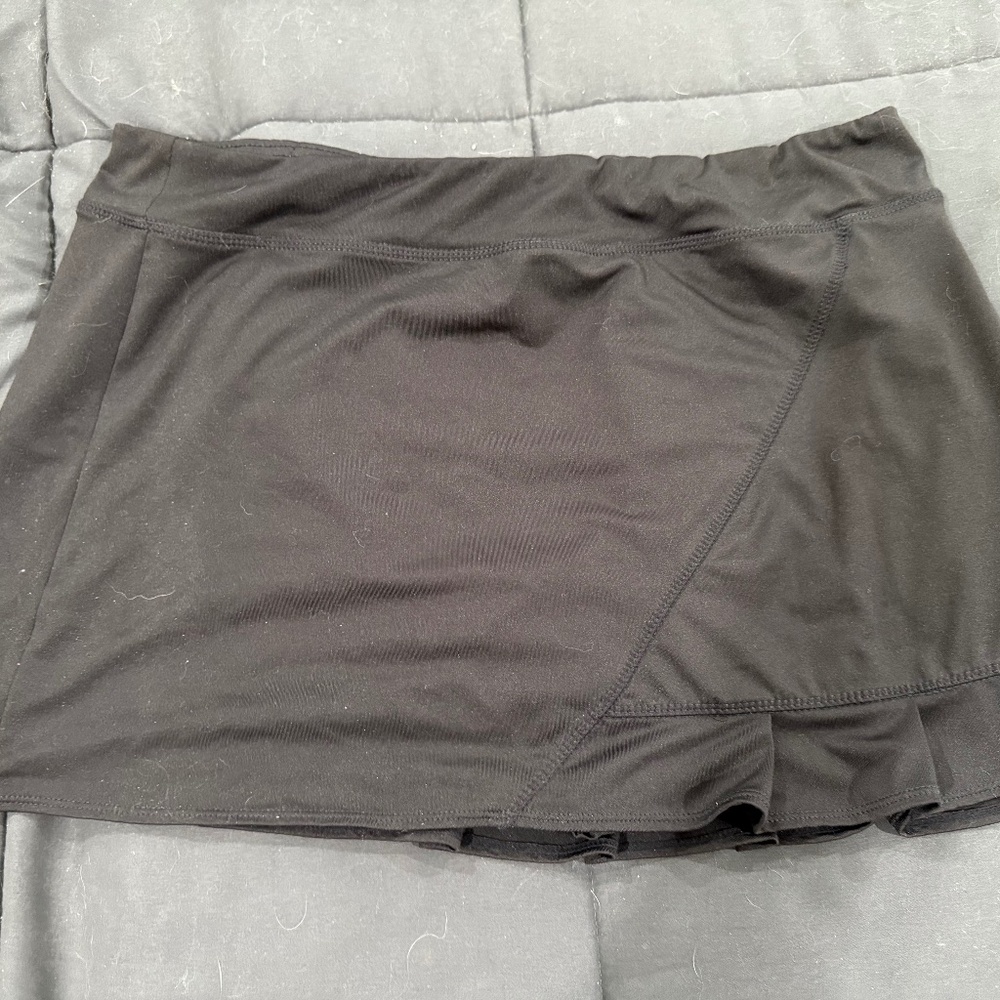 Lola Skort